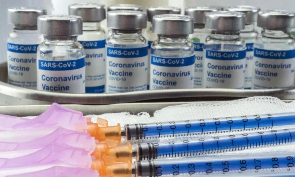 Μας γυρνάει την πλάτη η Ευρώπη: Μόνο 300.000 δόσεις στη χώρα μας